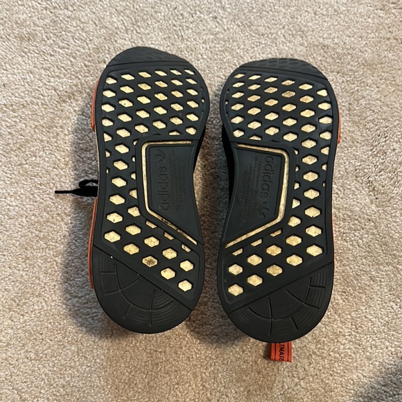 Adidas NMD R1 - Picture 7 of 8